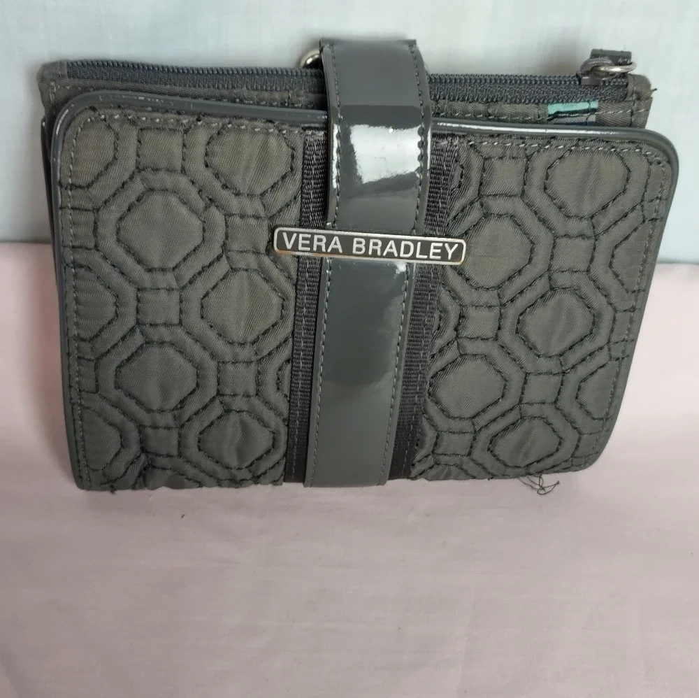 Vera Bradley Gray Quilted Organizer Wallet Magnetic Snap Closure